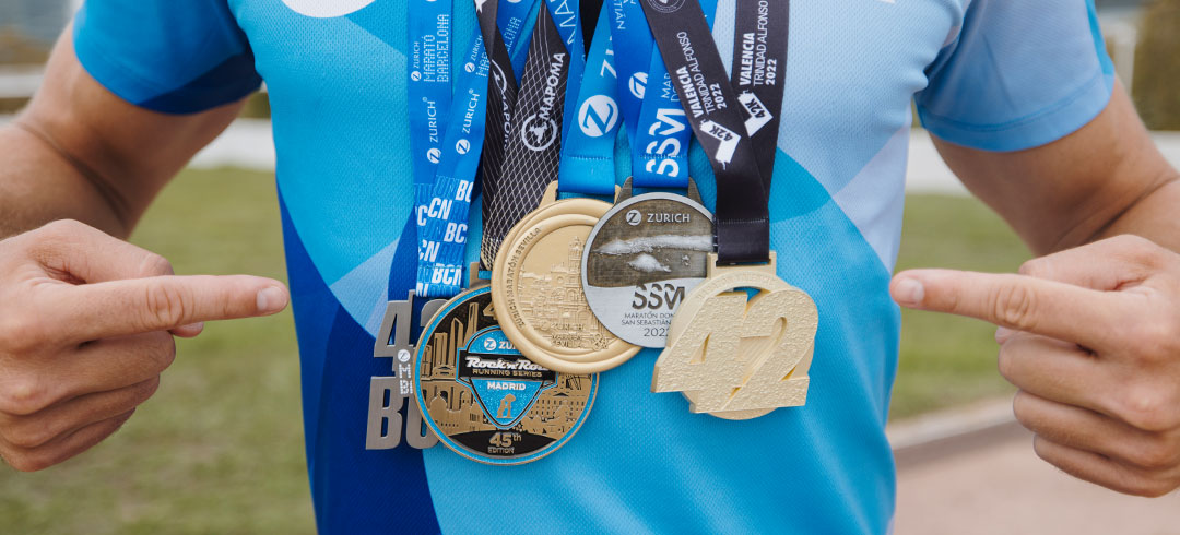 Corredor con 5 medallas de las 5 Grandes de Zurich